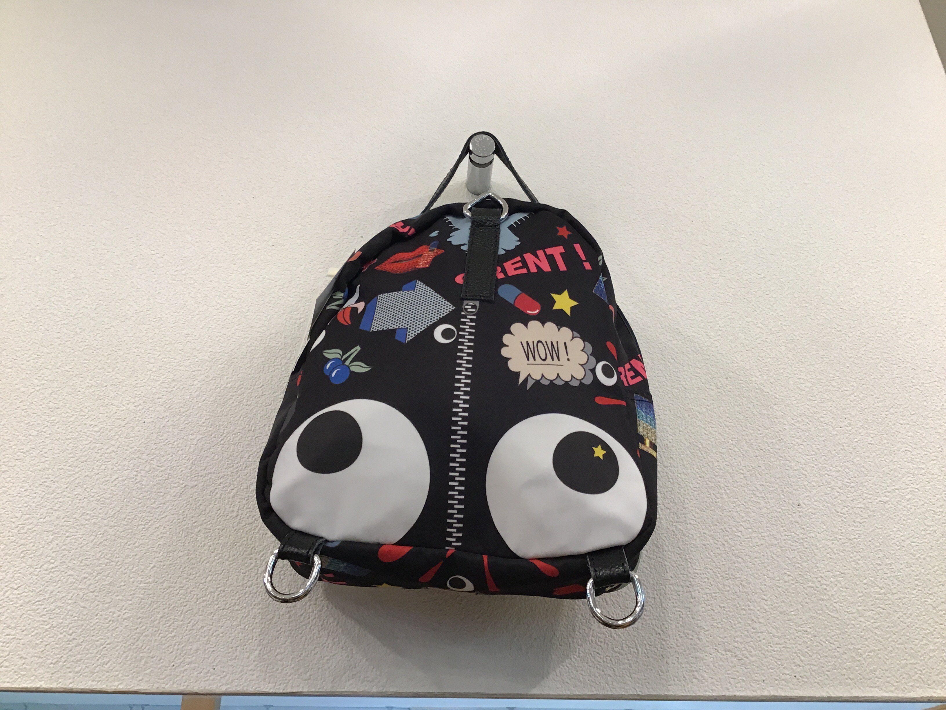 新作    入荷